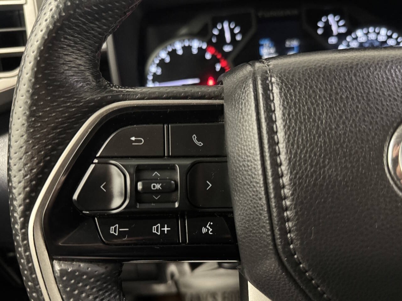 Used 2024 Toyota Tundra SR5 w/ SR5 Premium Package AWD/4WD image 26