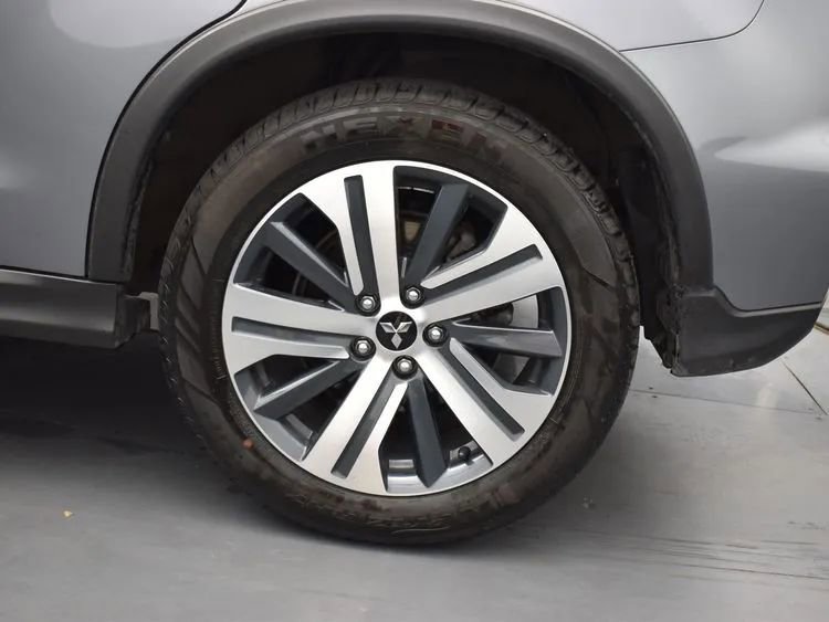 Used 2024 Mitsubishi Outlander Sport SE image 35