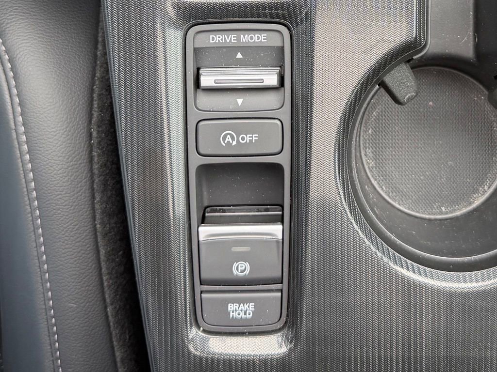 Used 2024 Honda Civic Touring image 31
