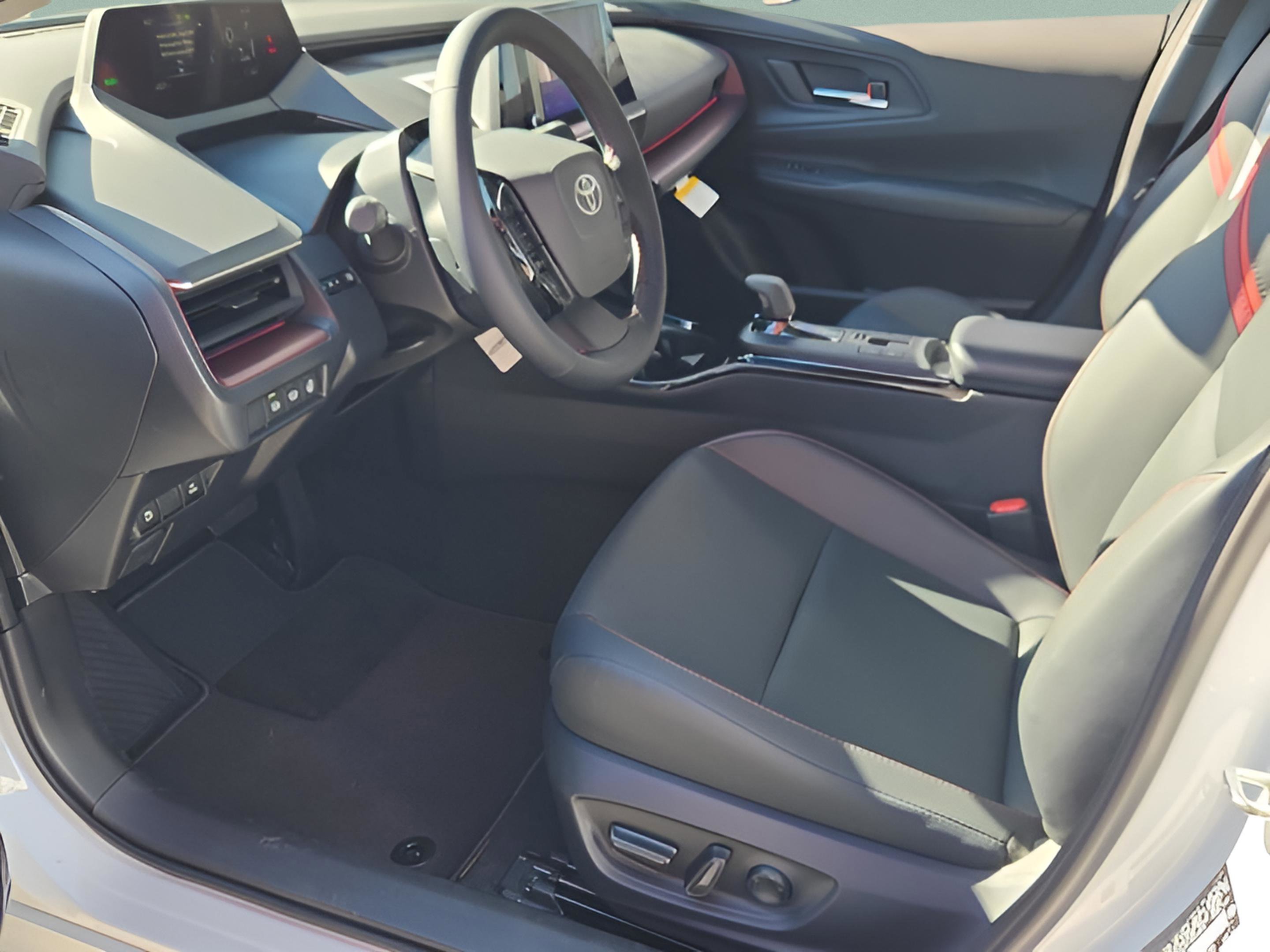 New 2026 Toyota Prius Plug-In Hybrid FWD image 14