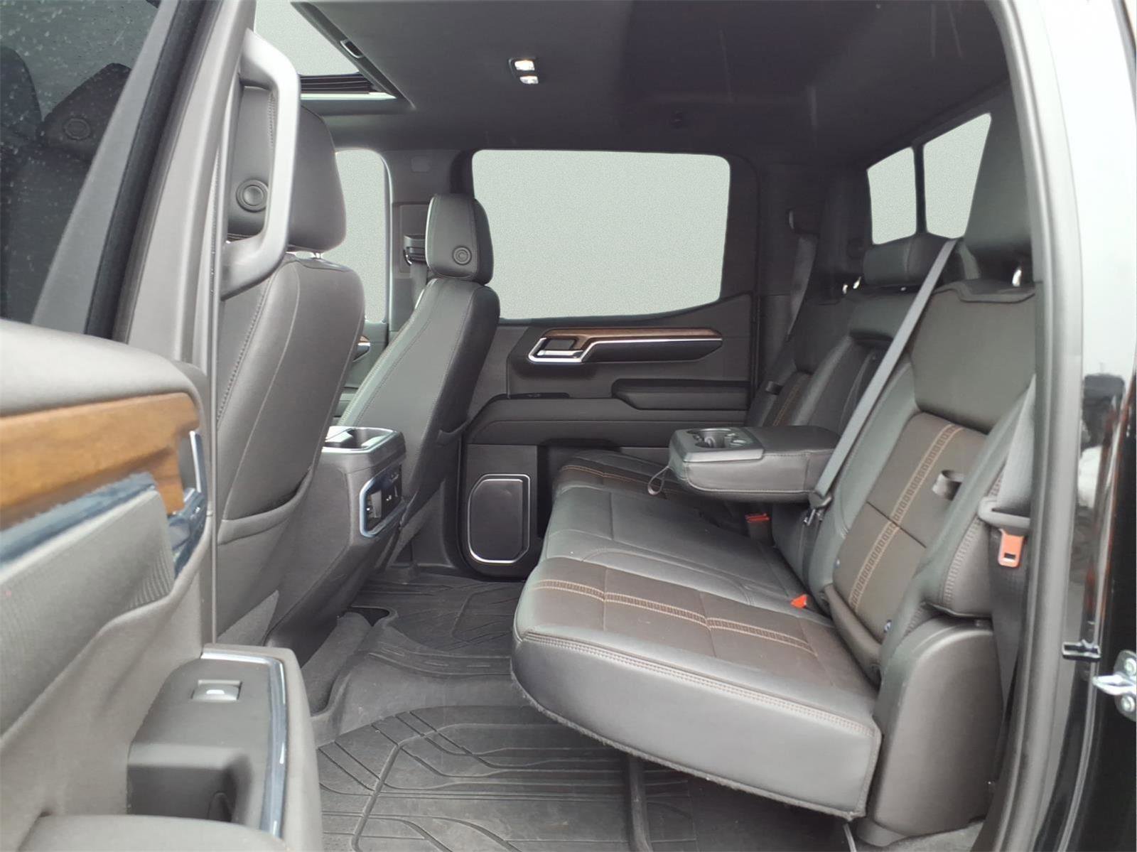 Certified 2022 Chevrolet Silverado 1500 High Country w/ High Country Premium Package image 14