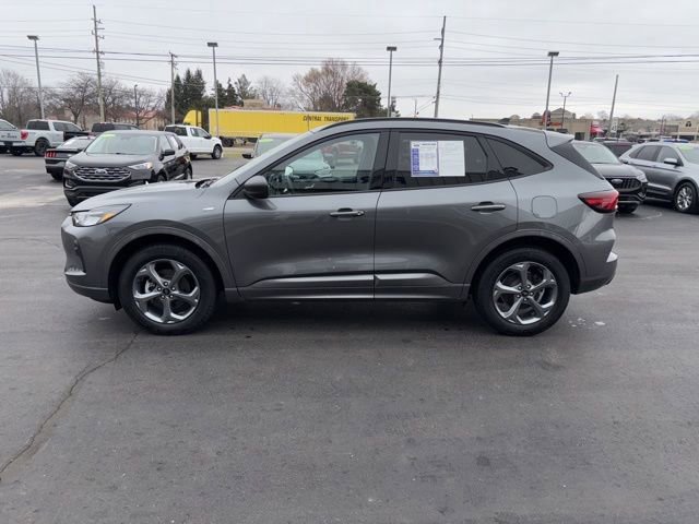 Used 2024 Ford Escape ST-Line w/ Tech Pack #1 AWD/4WD image 19