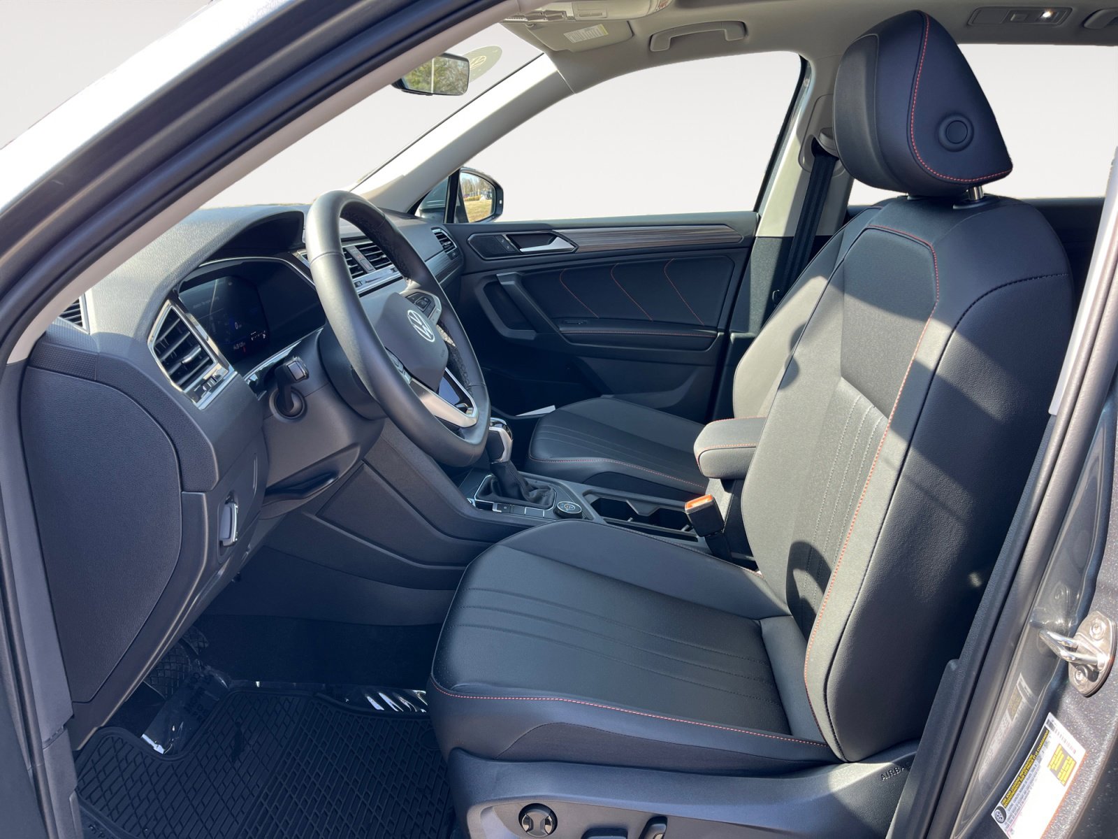 Certified 2024 Volkswagen Tiguan Wolfsburg Edition image 10