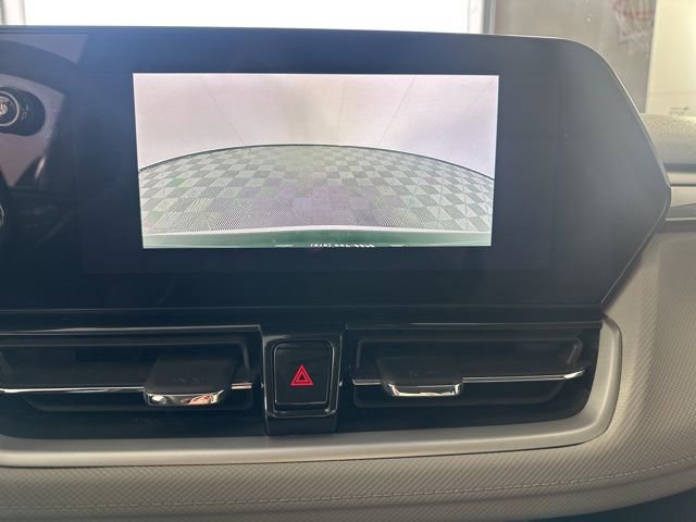 Used 2024 Chevrolet TrailBlazer LT image 27