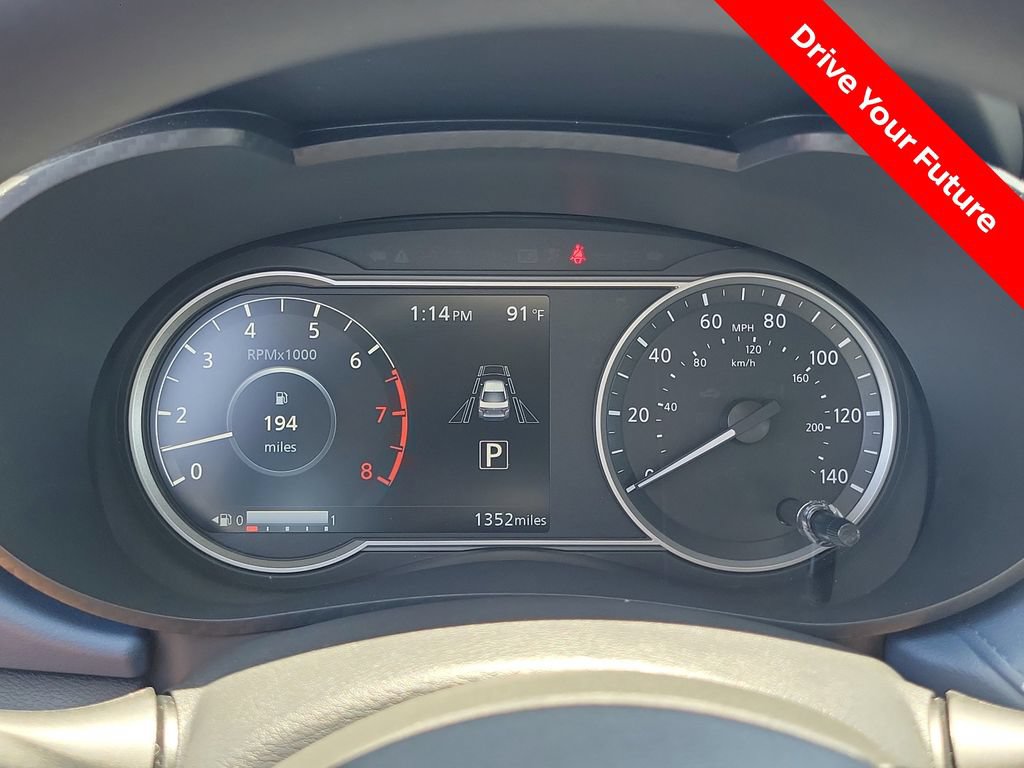 Certified 2025 Nissan Versa SV w/ Trunk Package FWD image 9
