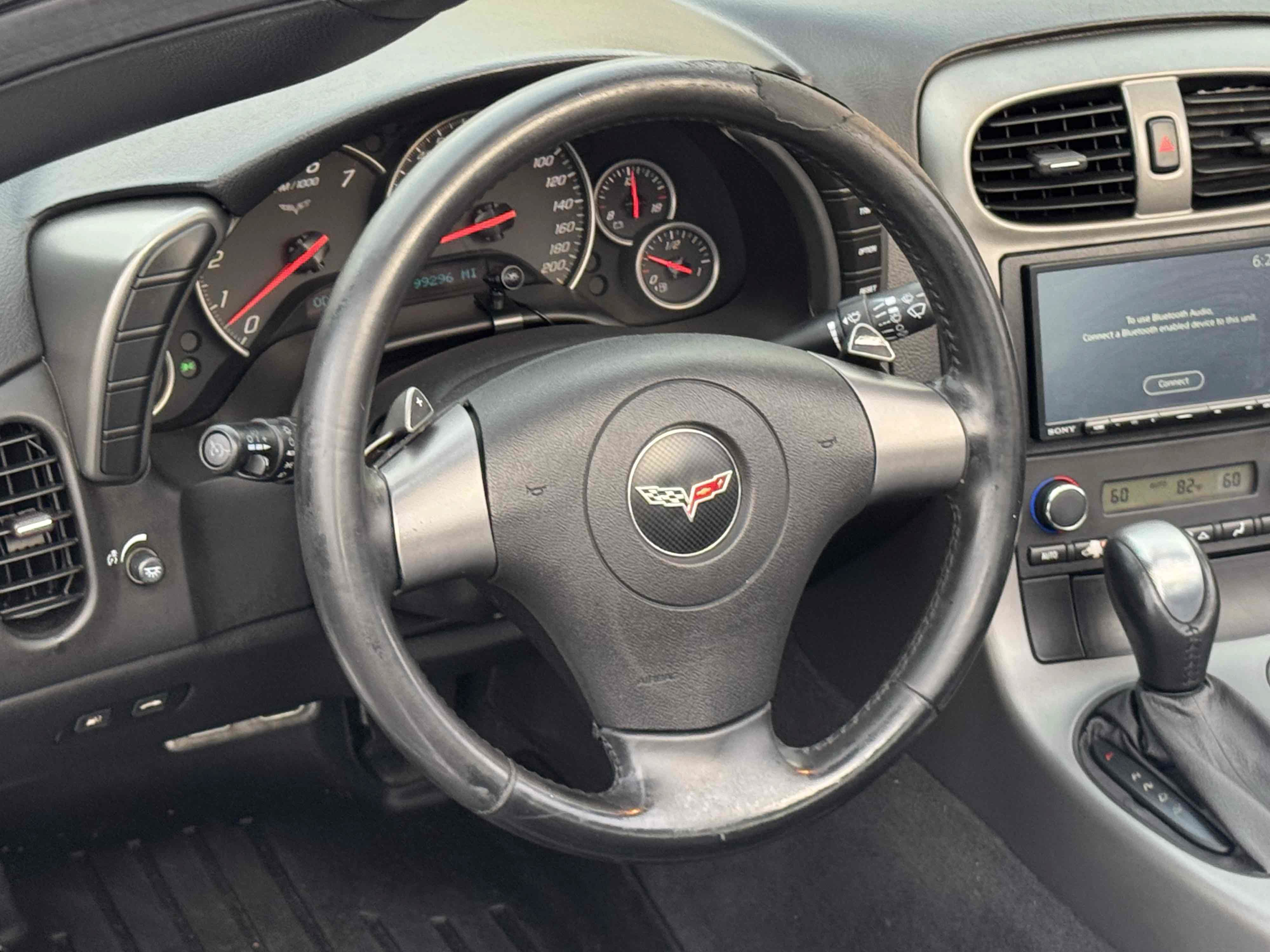 Used 2007 Chevrolet Corvette Coupe w/ Preferred Equipment Group RWD image 14