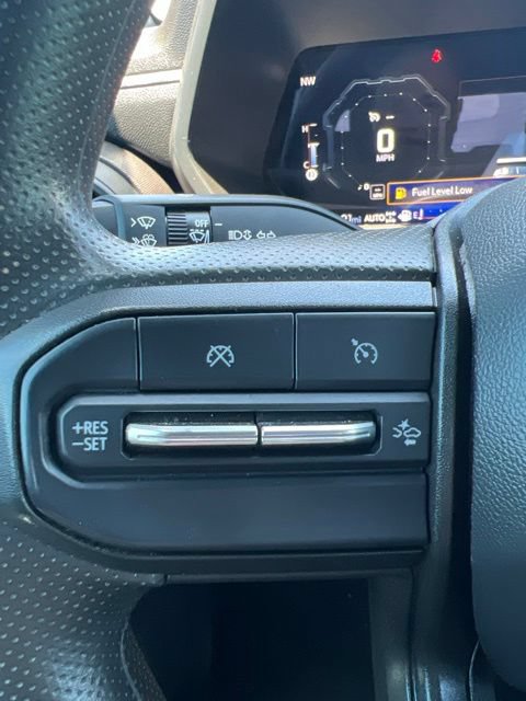 Used 2024 Chevrolet Colorado Trail Boss w/ Technology Package AWD/4WD image 11