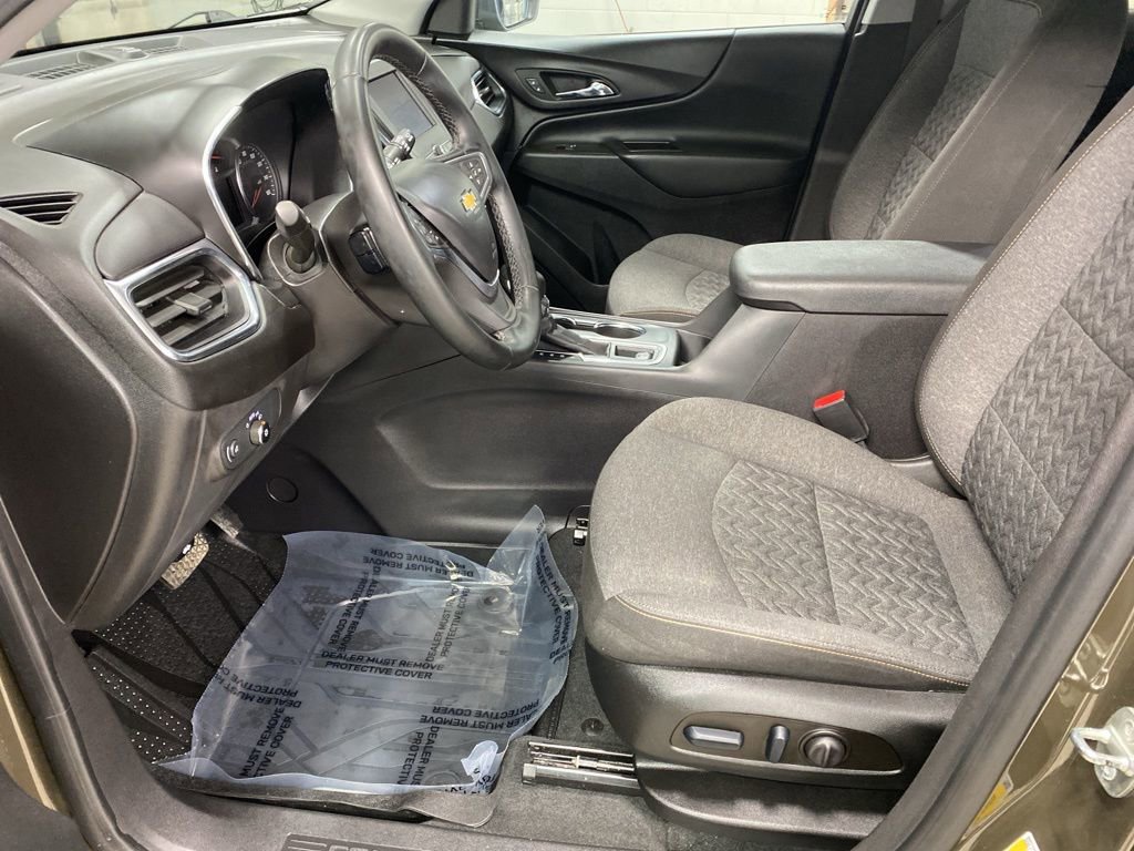 Used 2023 Chevrolet Equinox LT image 29