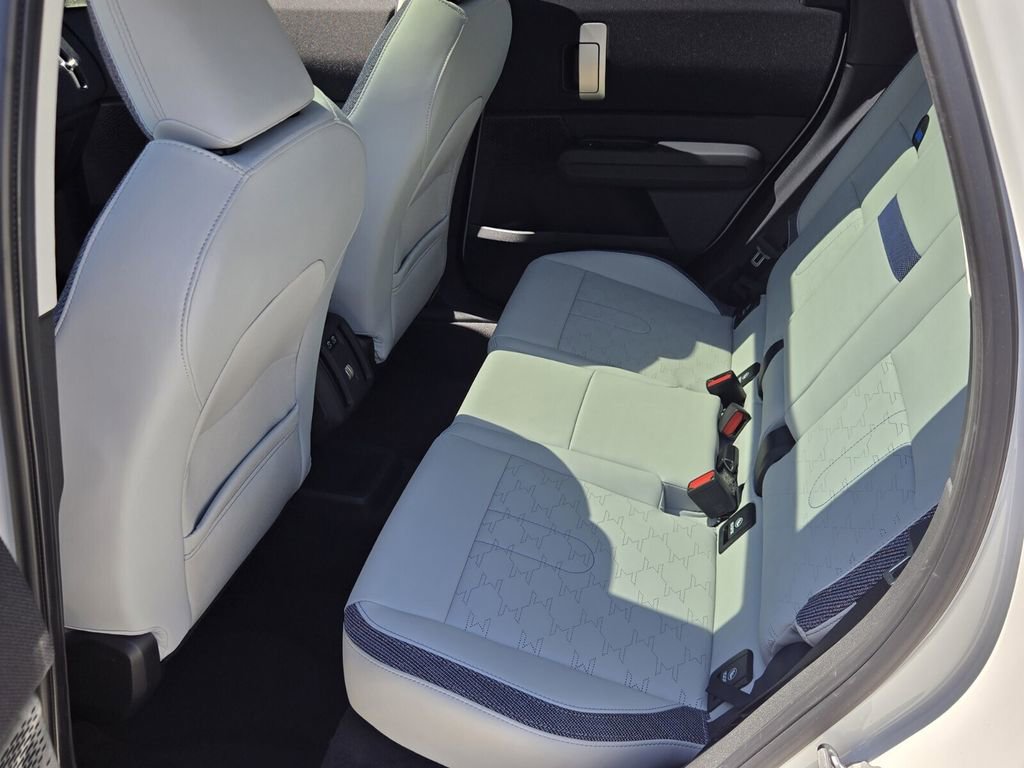 Used 2025 MINI Cooper Countryman S image 11