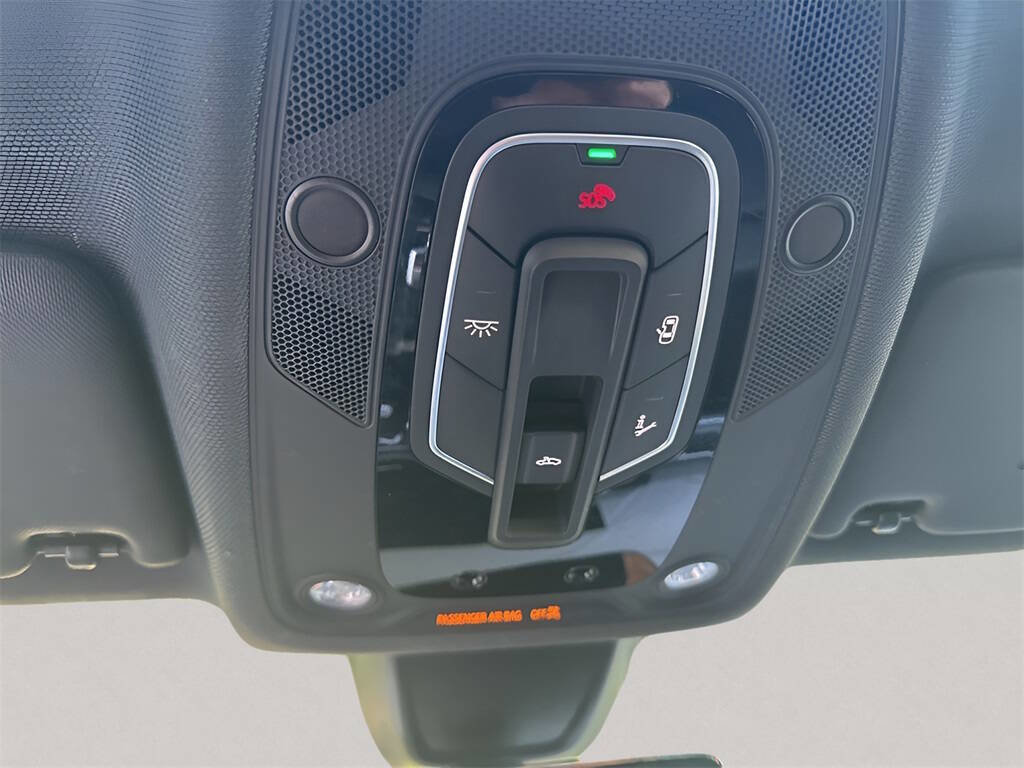 Used 2023 Audi A4 2.0T Premium Plus image 31