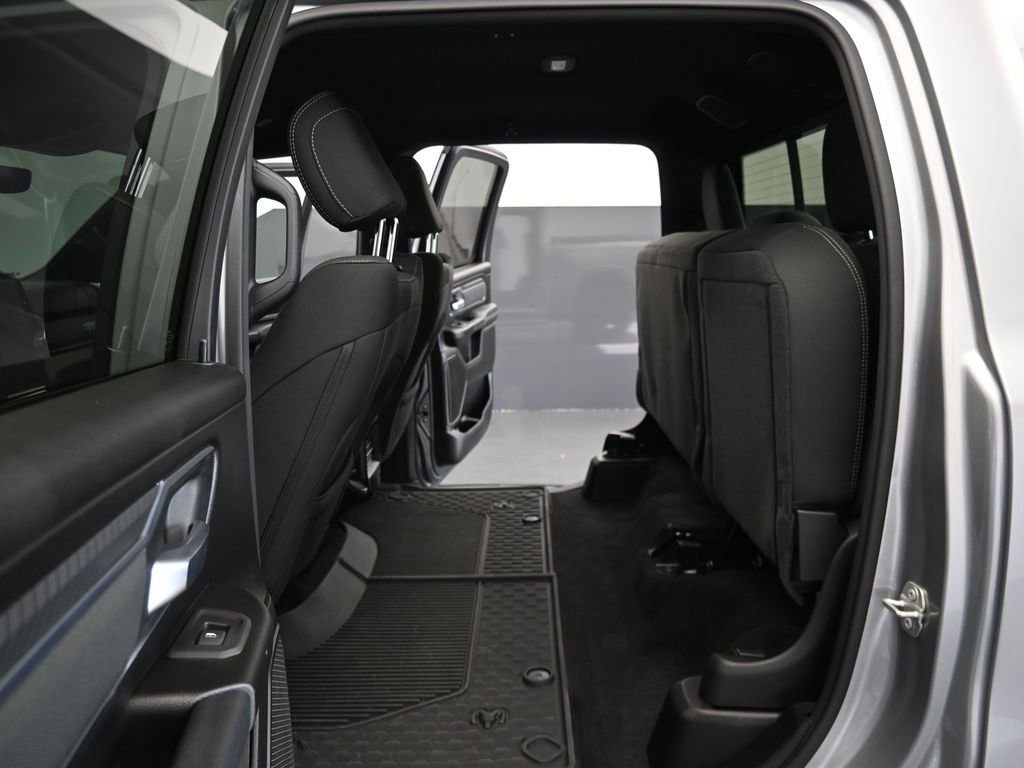 Used 2025 RAM 1500 Big Horn AWD/4WD image 15