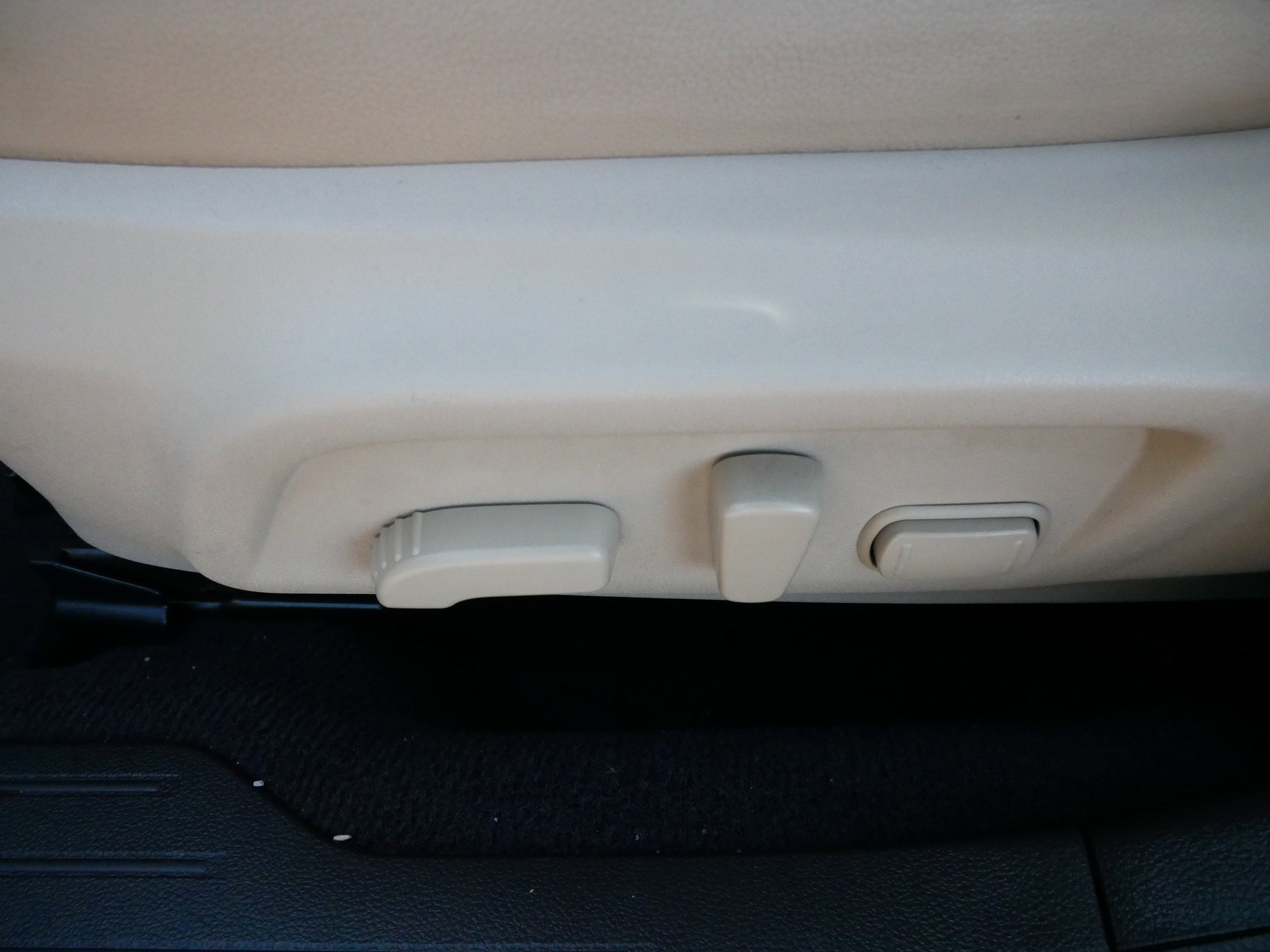 Used 2015 Subaru Outback 2.5i Limited image 20