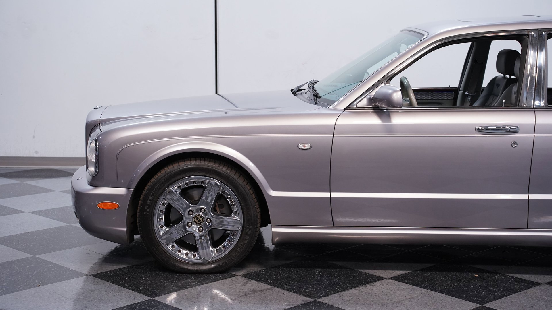 Used 2002 Bentley Arnage T image 19