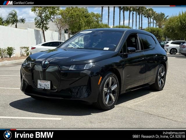Used 2026 BMW iX xDrive60 AWD/4WD image 1