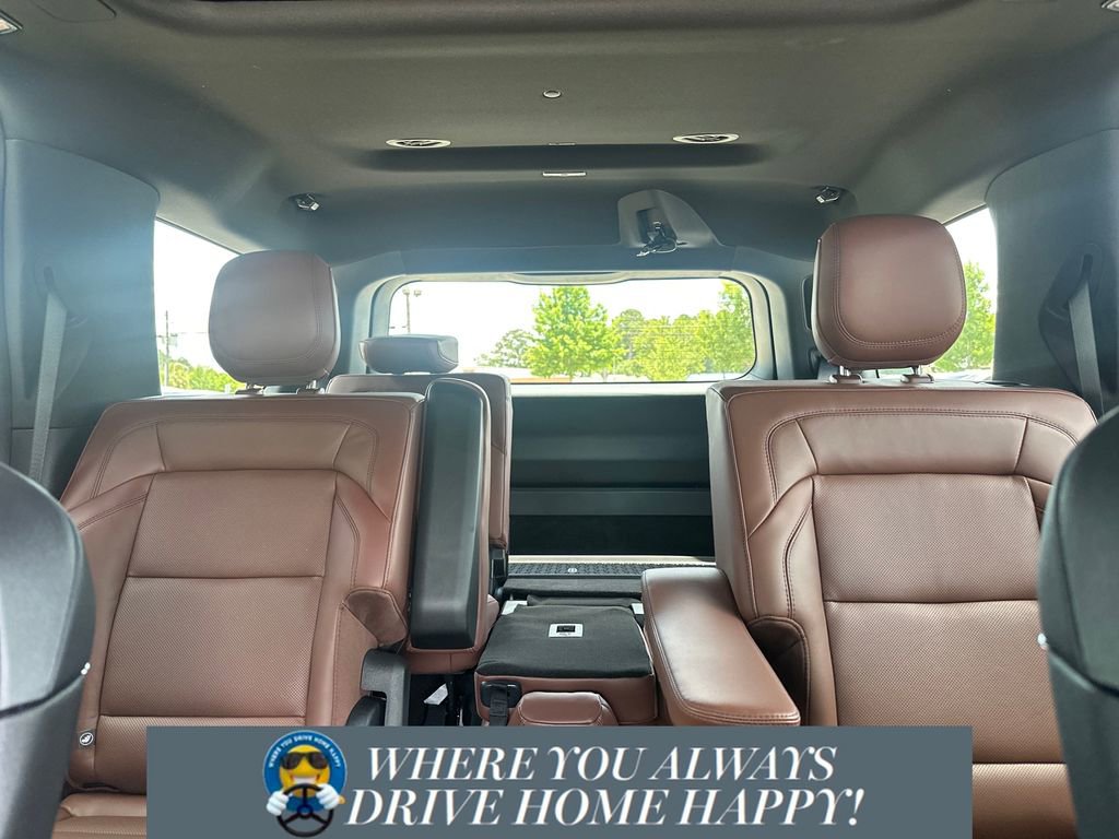 New 2025 Lincoln Navigator Reserve image 20