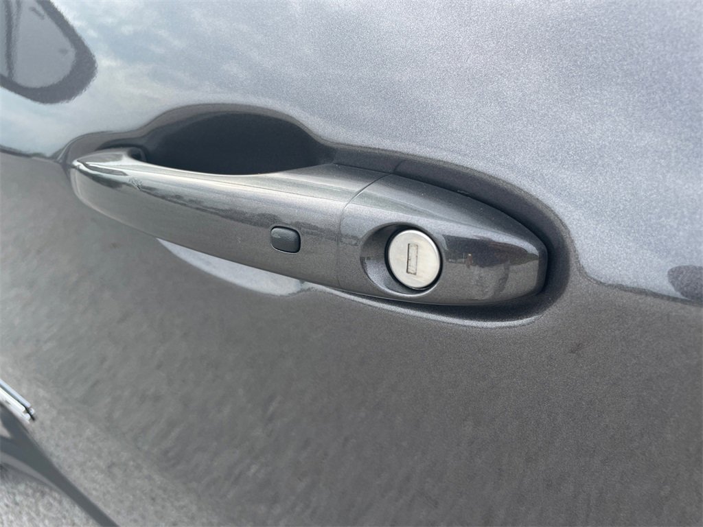 Used 2024 Jeep Compass Limited image 40