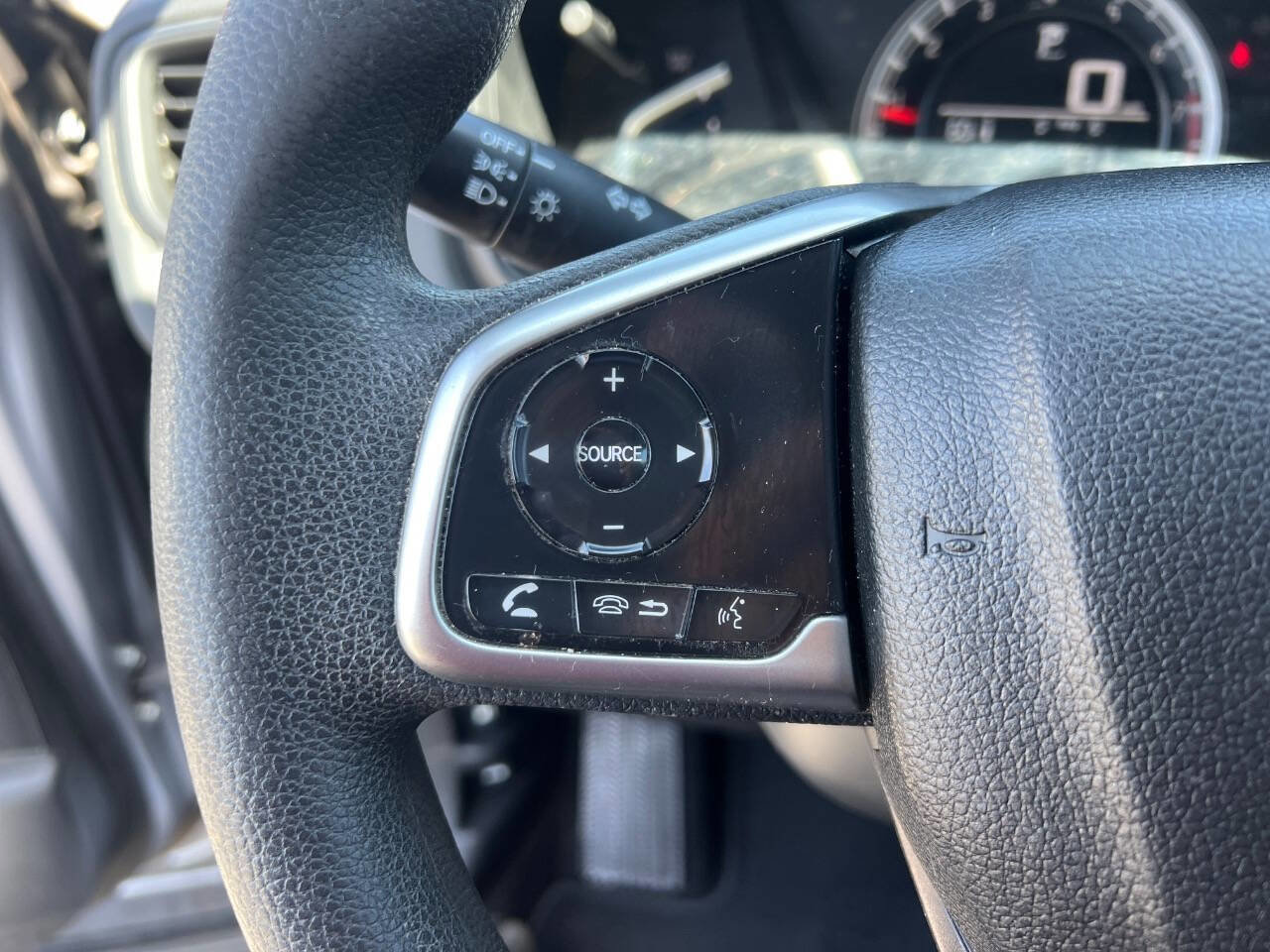 Used 2017 Honda CR-V LX image 18