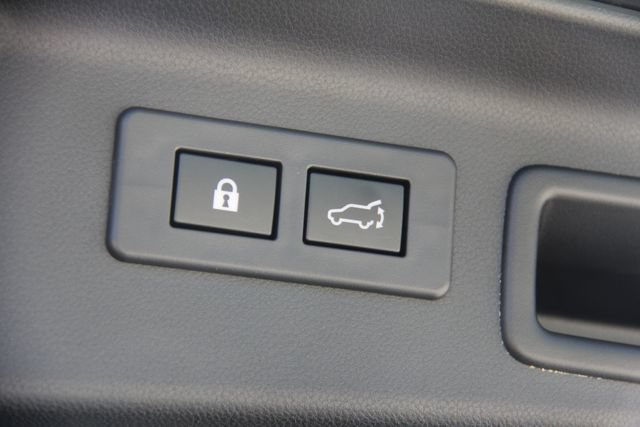 Used 2025 Subaru Forester Sport AWD/4WD image 35