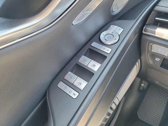 Used 2022 Genesis G80 2.5T w/ Prestige Package image 28