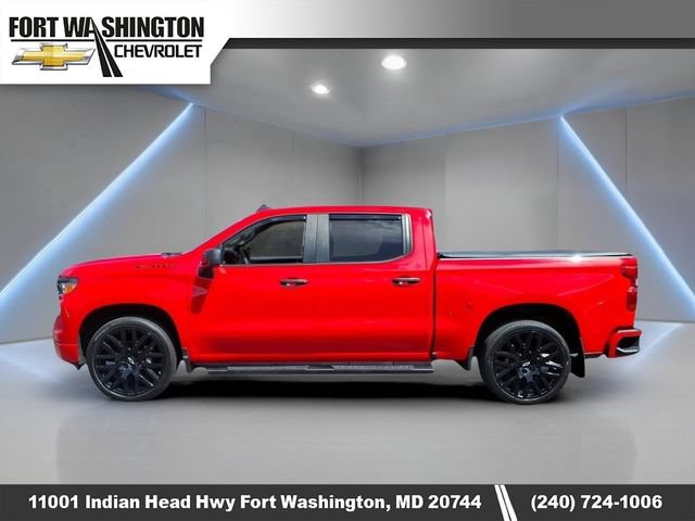 Used 2024 Chevrolet Silverado 1500 Custom w/ Dark Appearance Package AWD/4WD image 6