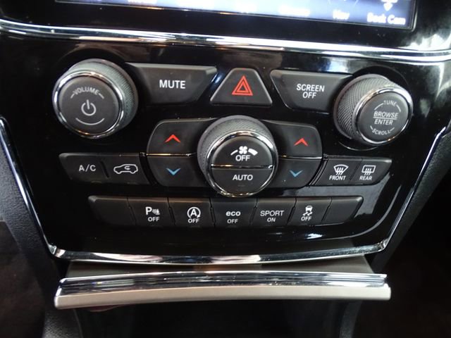 Used 2021 Jeep Grand Cherokee Laredo X image 12