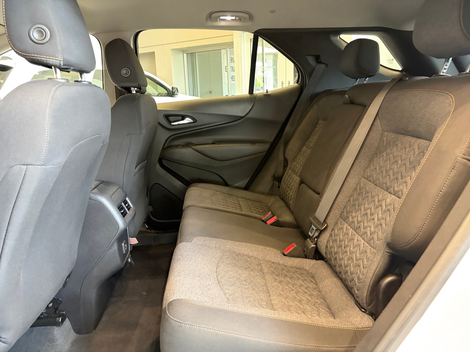Used 2022 Chevrolet Equinox LT AWD/4WD image 26