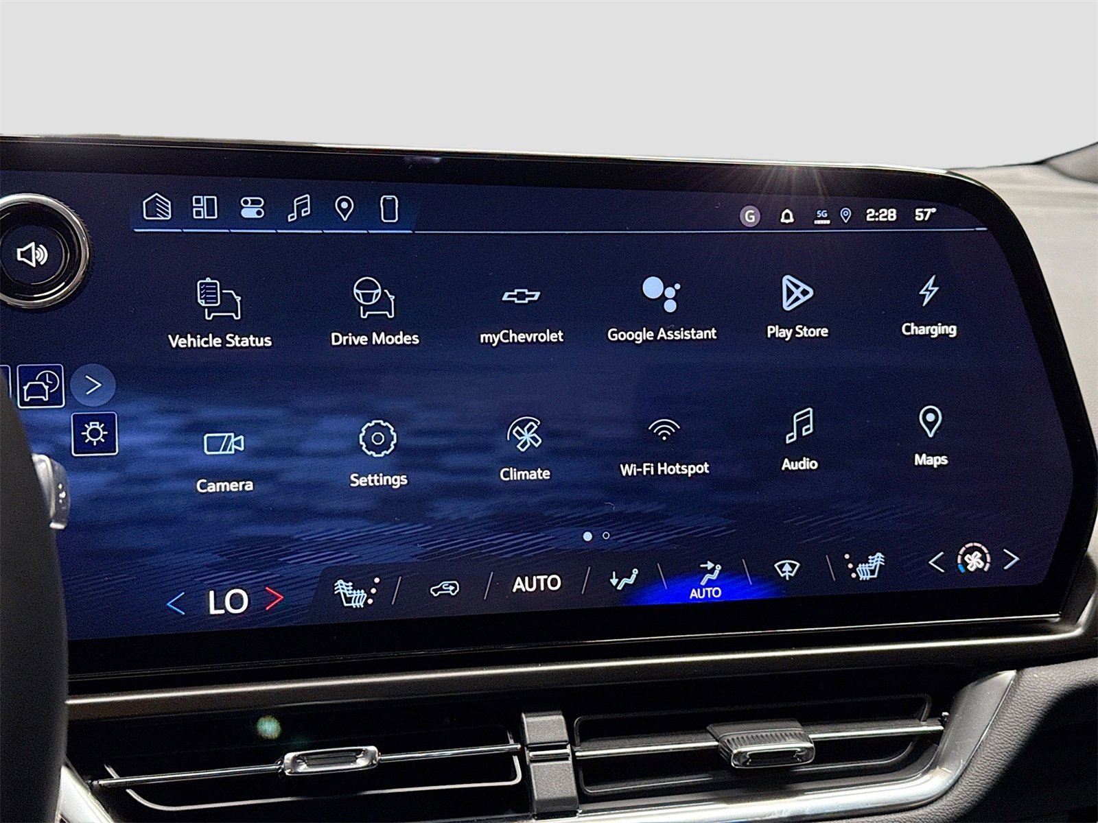 New 2026 Chevrolet Equinox EV LT w/ Comfort Package image 15