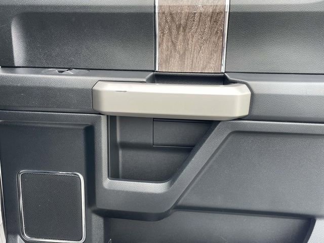 Used 2017 Ford F350 Lariat w/ Lariat Ultimate Package image 21