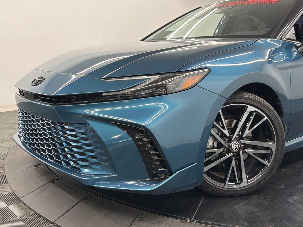 Used 2026 Toyota Camry XSE FWD image 4