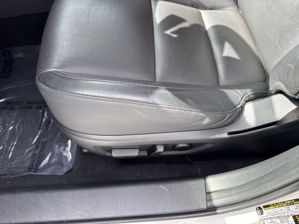 Used 2022 MAZDA CX-30 AWD 2.5 S w/ Premium Package image 41