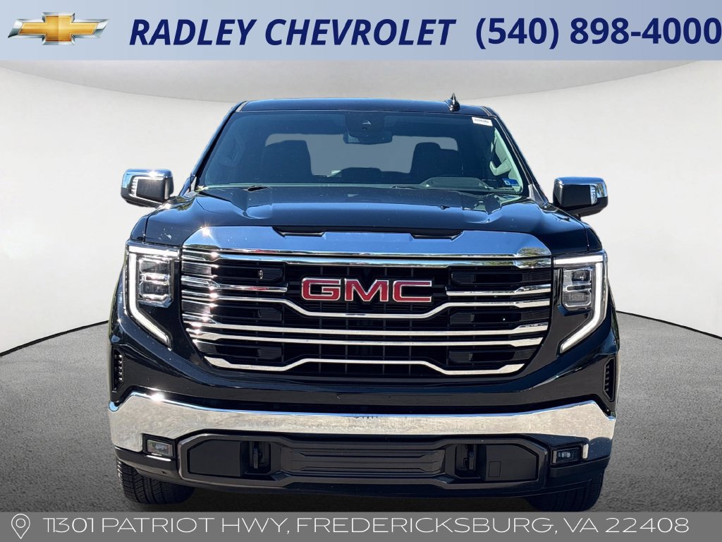 Used 2025 GMC Sierra 1500 SLT AWD/4WD image 21