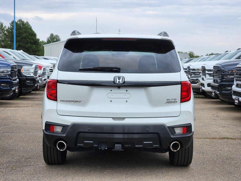 Used 2022 Honda Passport Elite image 12