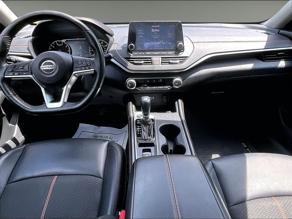 Used 2022 Nissan Altima 2.5 SR AWD/4WD image 17