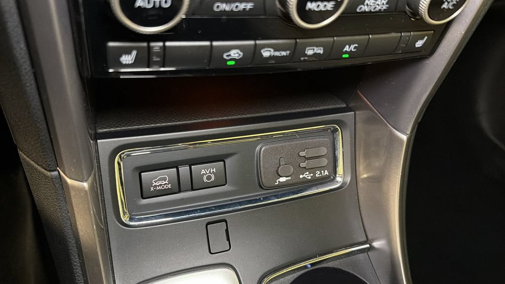 Used 2019 Subaru Ascent Limited AWD/4WD image 29