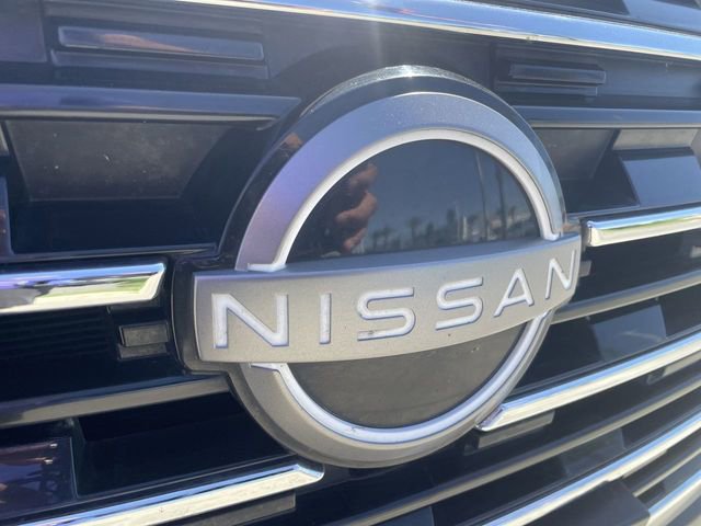 Used 2024 Nissan Rogue SV image 30