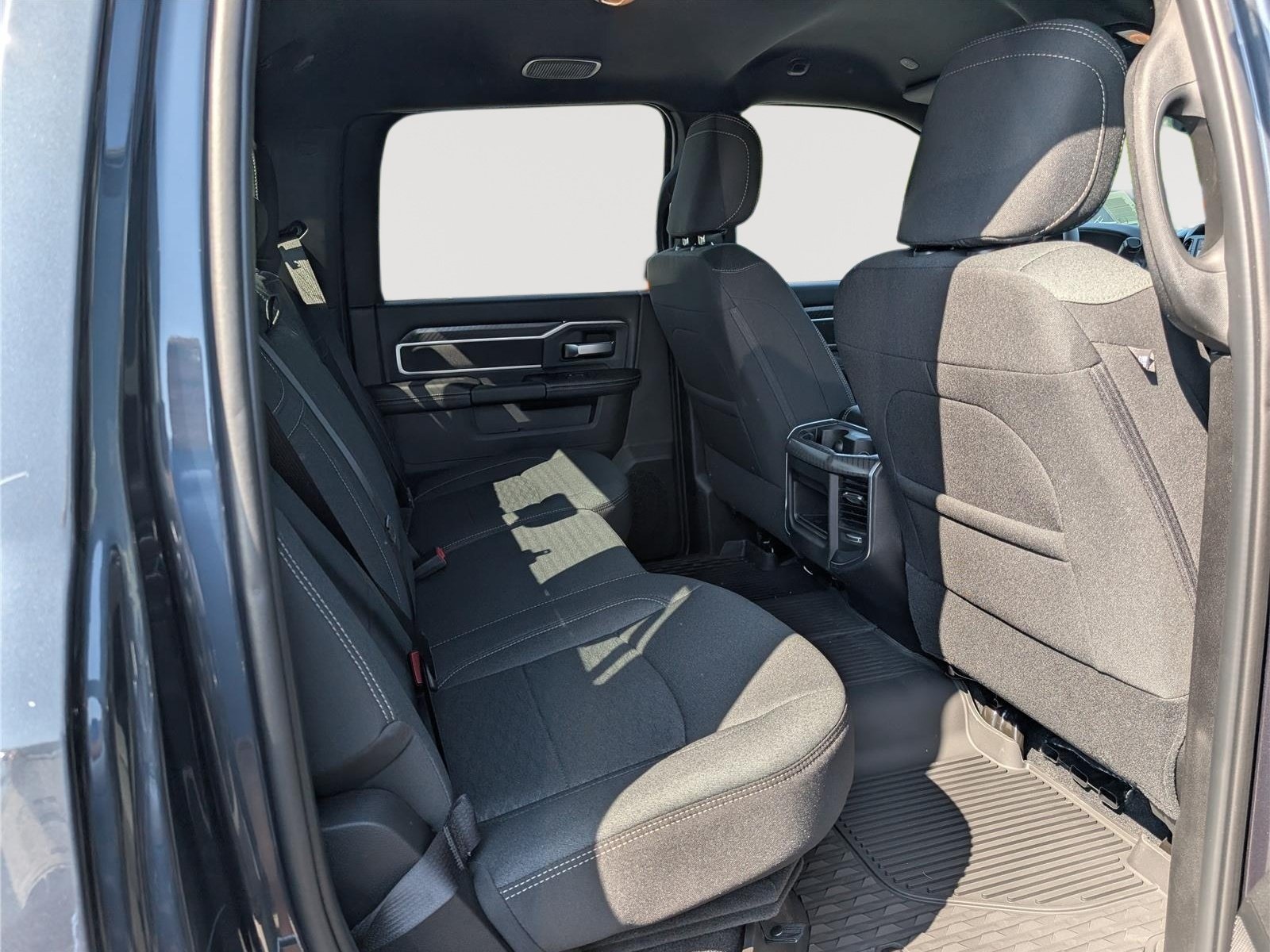 New 2026 RAM 3500 Big Horn AWD/4WD image 7