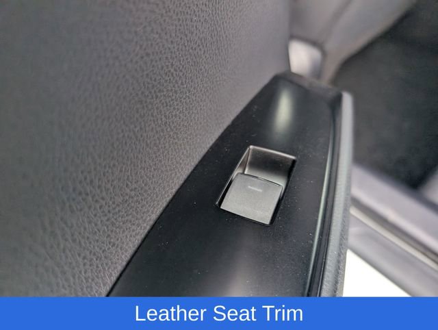 Used 2025 Toyota Camry XSE image 12