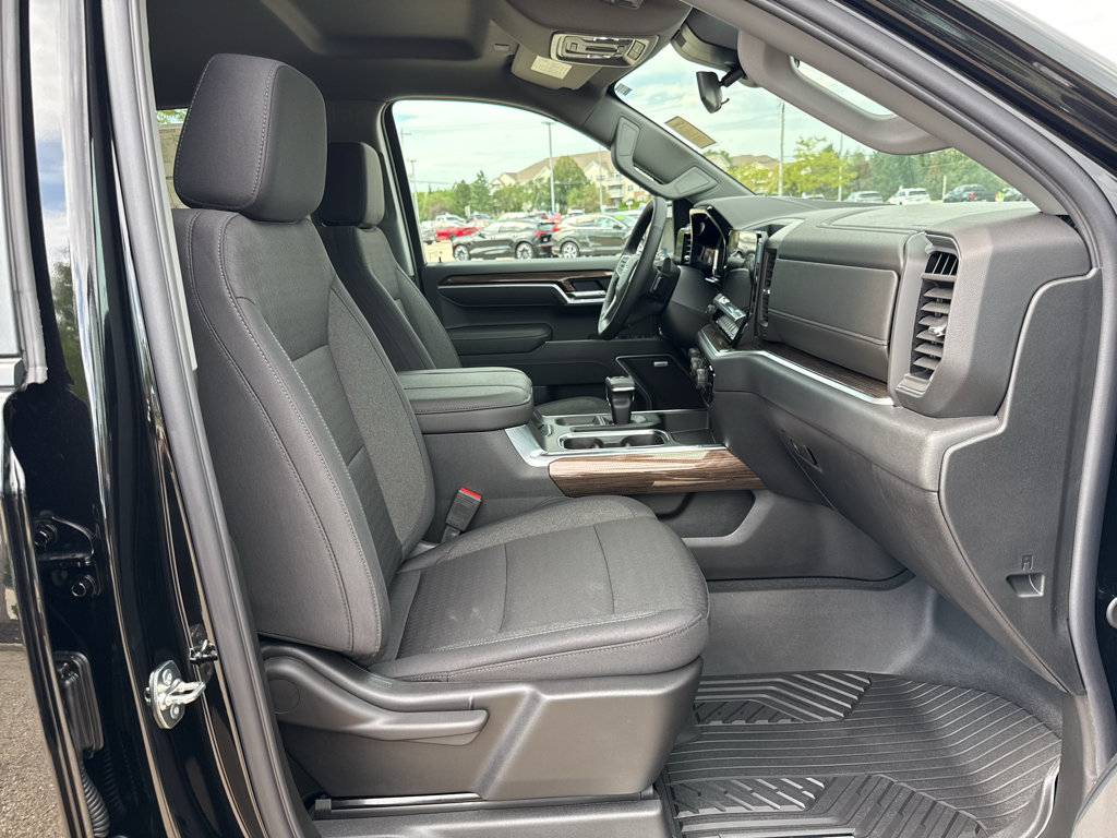 New 2026 Chevrolet Silverado 1500 RST w/ Safety Package AWD/4WD image 41