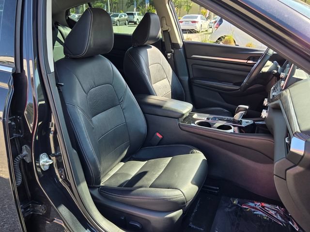 Used 2020 Nissan Altima 2.5 Platinum FWD image 17