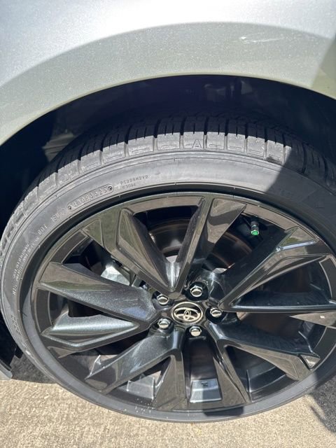 Used 2026 Toyota Corolla SE w/ SE Premium Package image 24