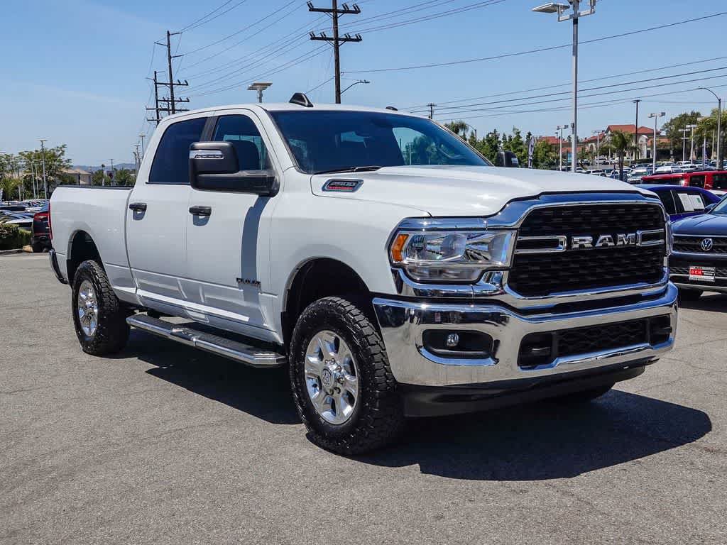 Certified 2024 RAM 2500 Big Horn AWD/4WD image 3
