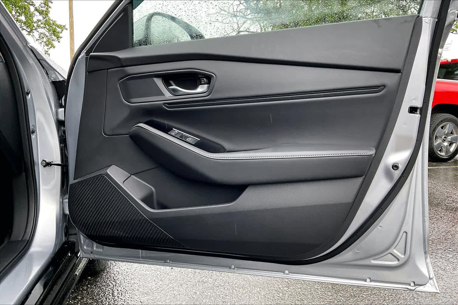 Used 2025 Honda Accord Touring image 21