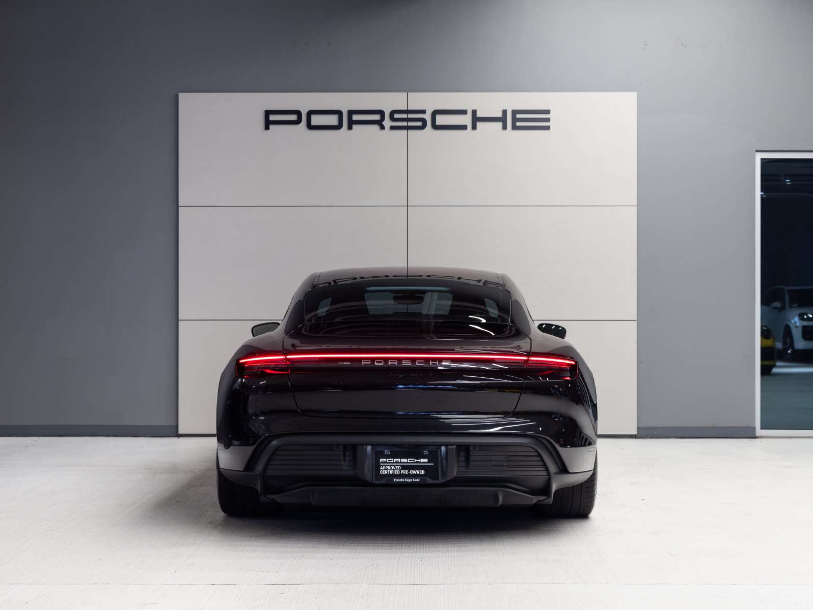 Certified 2025 Porsche Taycan AWD/4WD image 6