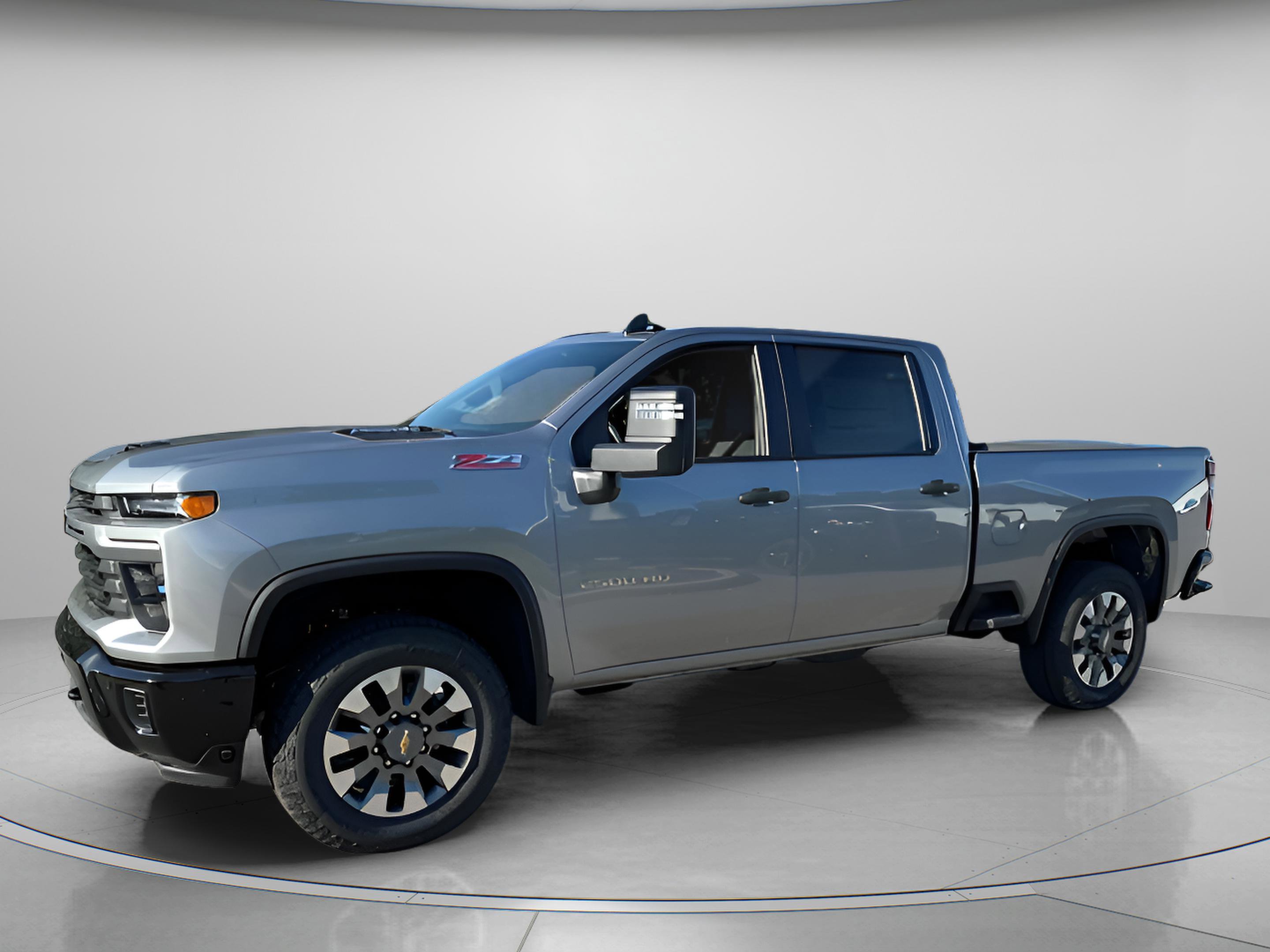 New 2026 Chevrolet Silverado 2500 Custom w/ Custom Value Package AWD/4WD image 2
