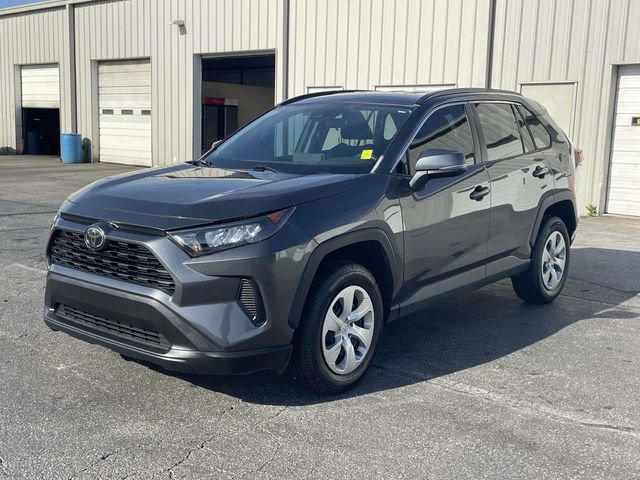 Used 2020 Toyota RAV4 LE FWD image 6