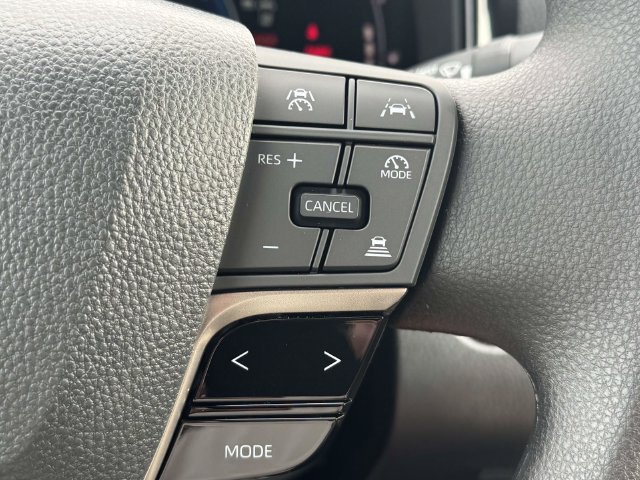 Used 2025 Toyota Camry LE w/ Convenience Package FWD image 23