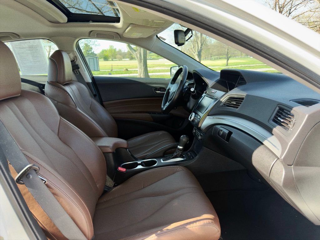 Used 2020 Acura ILX FWD image 26