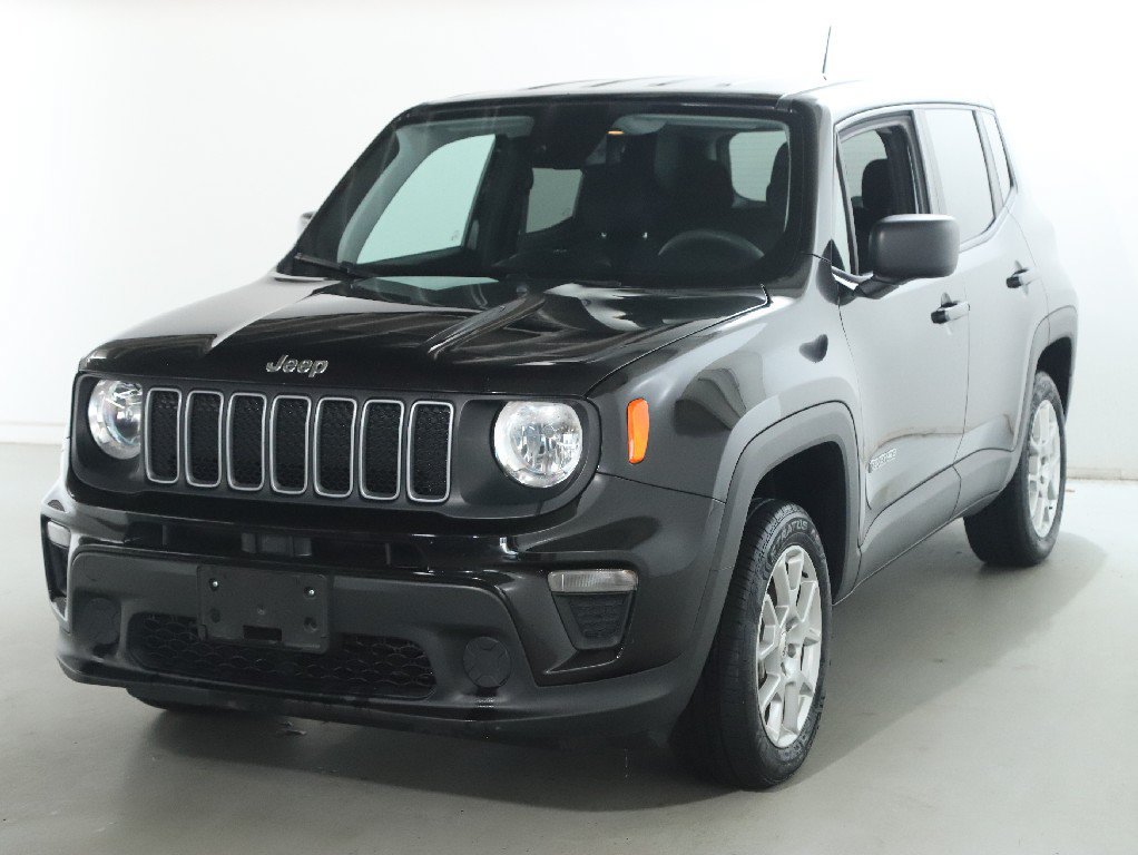 Used 2023 Jeep Renegade Latitude AWD/4WD image 4