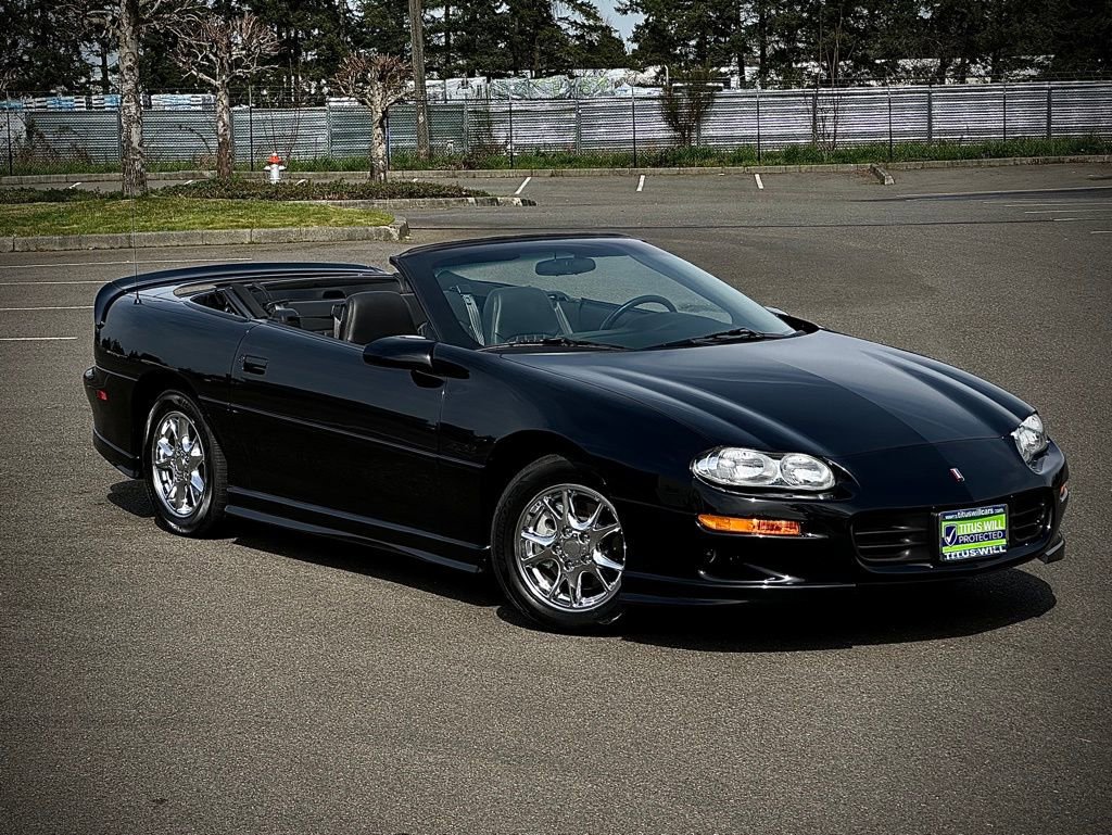 Used 2002 Chevrolet Camaro Z28 w/ Sport Appearance Pkg RWD image 6