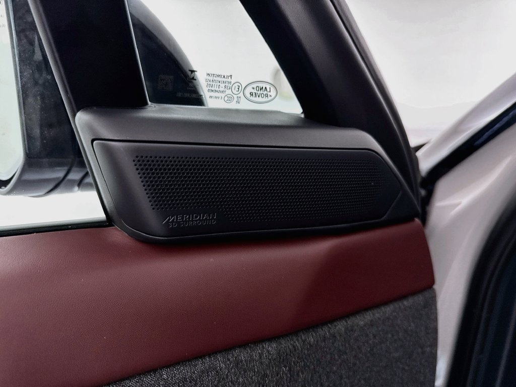 New 2026 Land Rover Range Rover Sport Dynamic SE AWD/4WD image 19